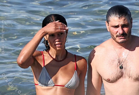 Laura Harrier nude photo 1