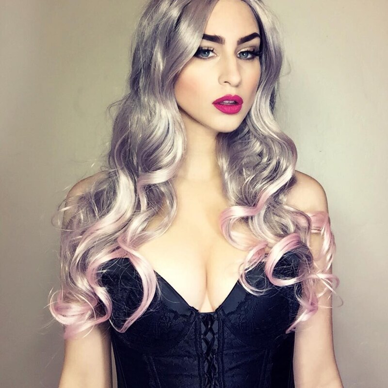 Laura Legends nude photo 14