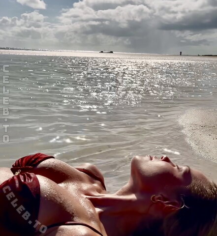 Laura Maria Rypa nude photo 18