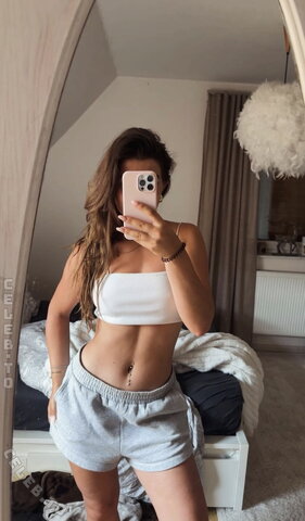 Laura Marie Röhrig – Instagram Story