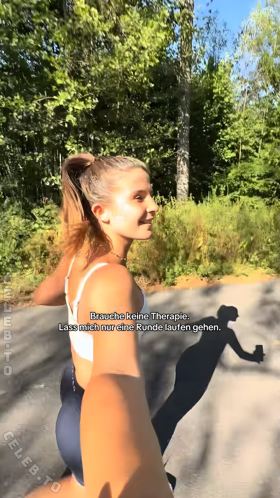 Laura Marie Röhrig nude photo 1