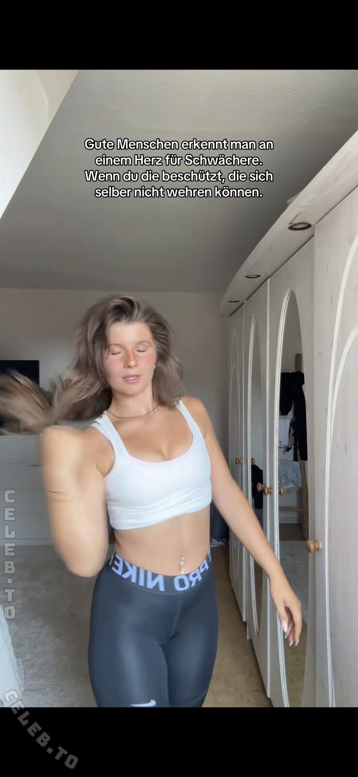 Laura Marie Röhrig nude photo 8