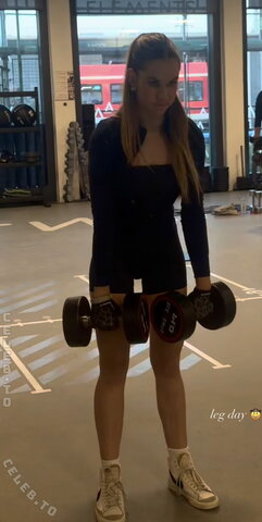 Laura Marie Soons photo 3