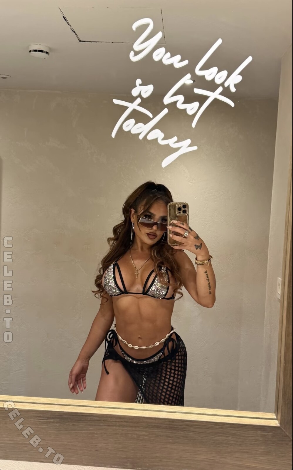 Laura Morante nude photo 1