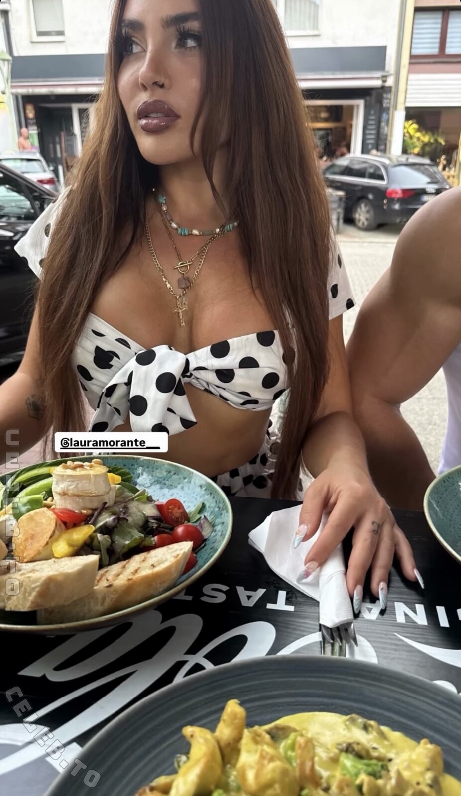 Laura Morante nude photo 1