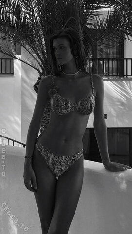 Laura Offermann nude photo 16
