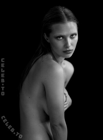 Laura Oganessian nude photo 104