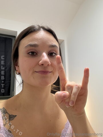 Laura Rosenberg nude photo 2