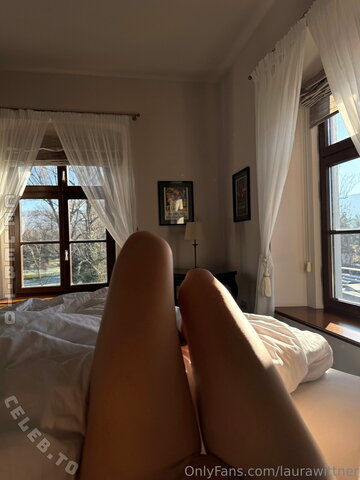 Laura Wittner nude photo 72