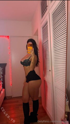 laura.gym – Can't help it 🤷‍♀️😌