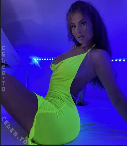 Lauralianajane nude photo 138