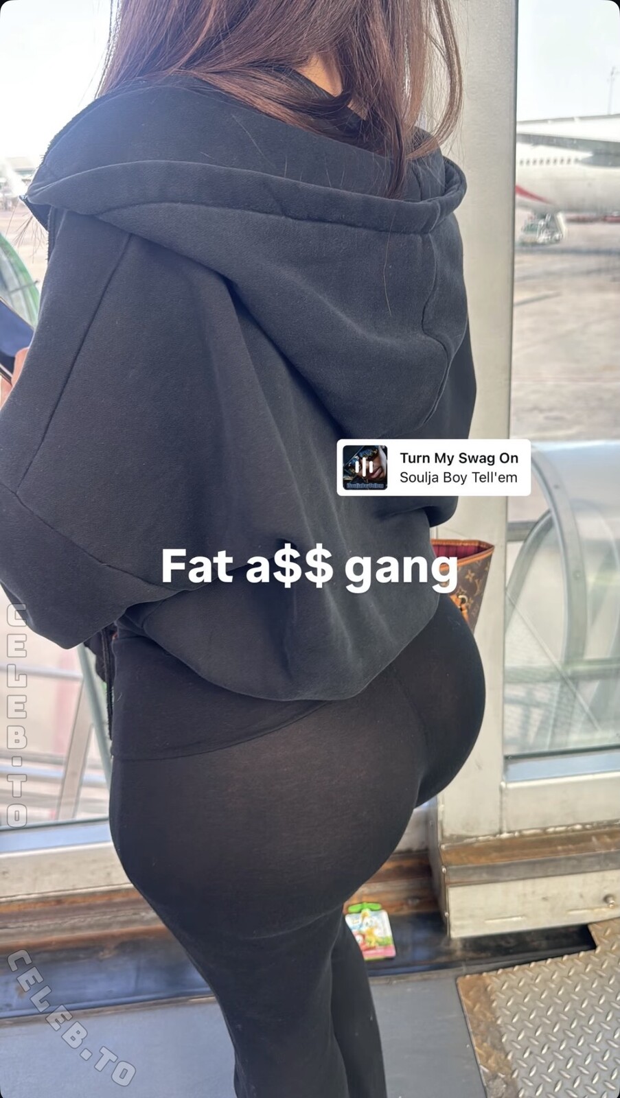 Lauralianajane nude photo 1