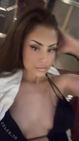 Lauralianajane nude photo 1