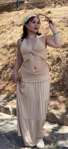 laurassoberlife nude photo 1