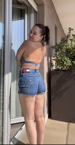 laurassoberlife Sexy (4 photos)