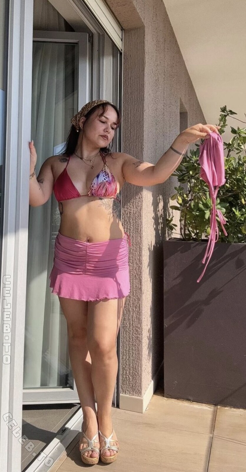 laurassoberlife nude photo 4