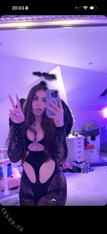 Lauren Alexis nude photo 12