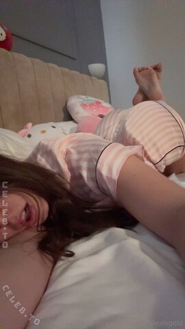 Lauren Alexis photo 5
