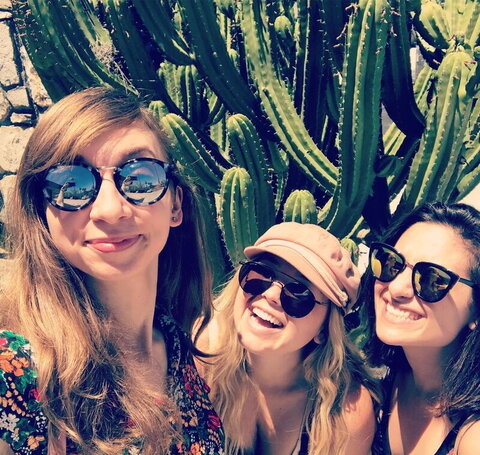 Lauren Lapkus nude photo 9
