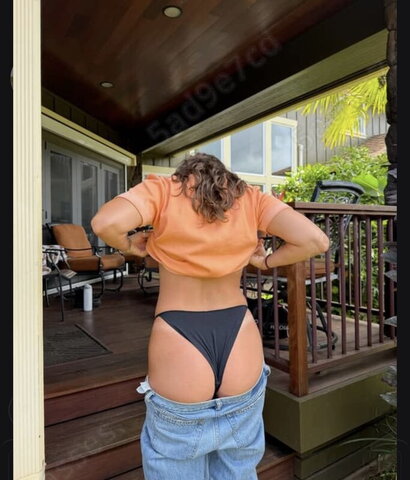 laurenrossi nude photo 1