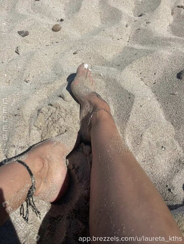 Laureta.kths nude photo 13