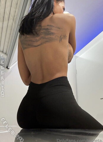 Laureta.kths nude photo 1