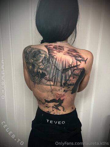 Laureta.kths nude photo 4