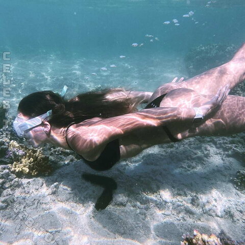 Lauriane Lamperim nude