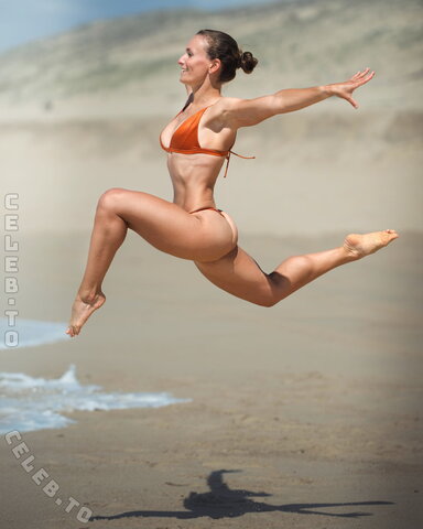 Lauriane Lamperim nude photo 1