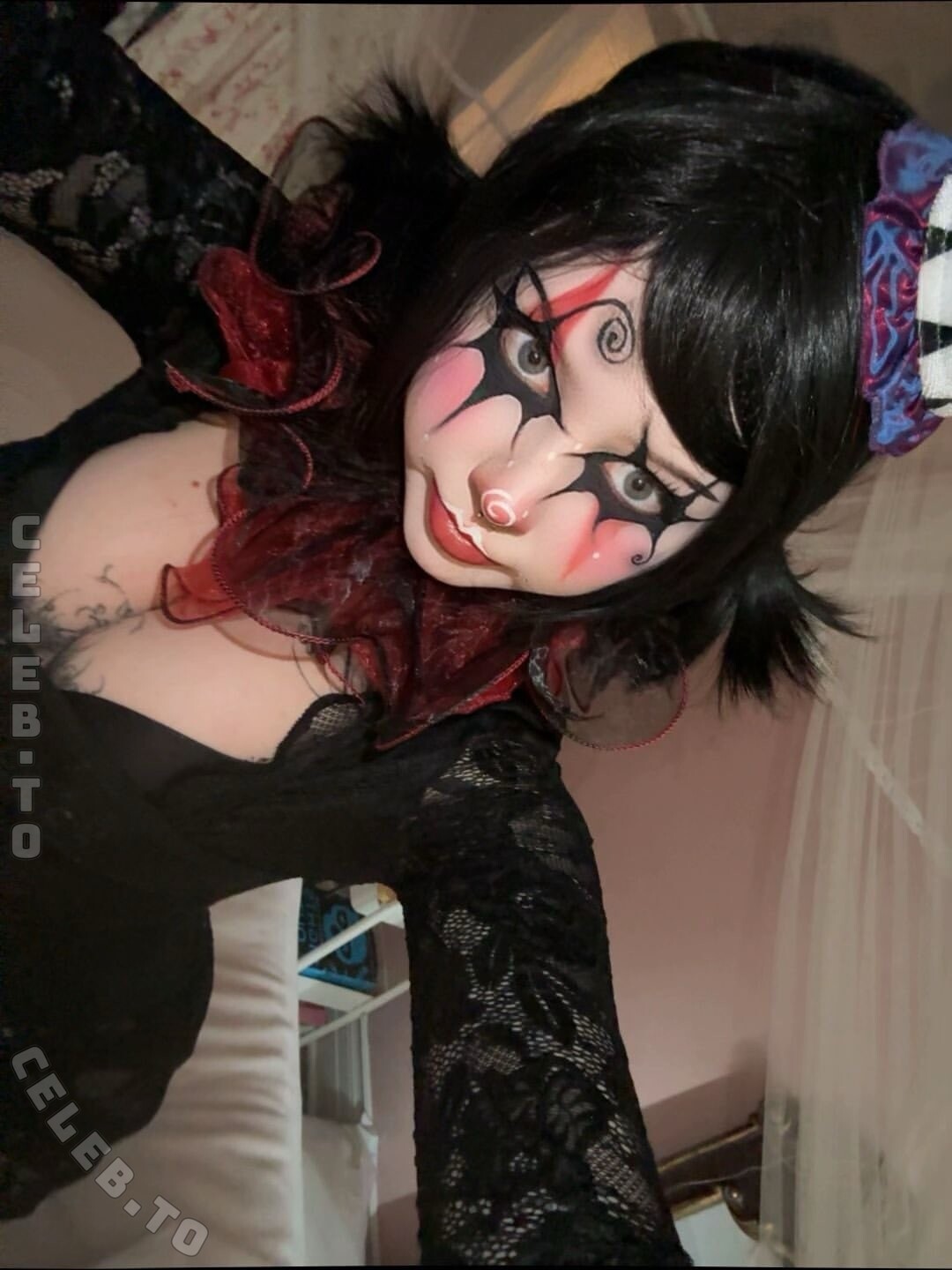 Laurinchhhe nude photo 8