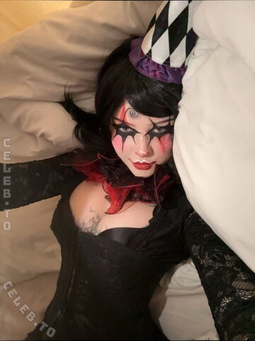 Laurinchhhe nude photo 2