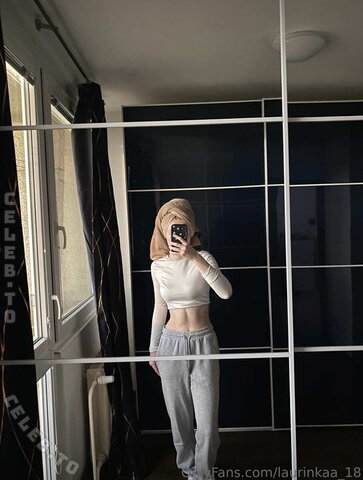 Laurinkaa nude photo 21