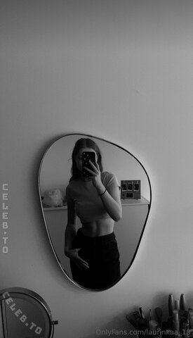 Laurinkaa nude photo 14