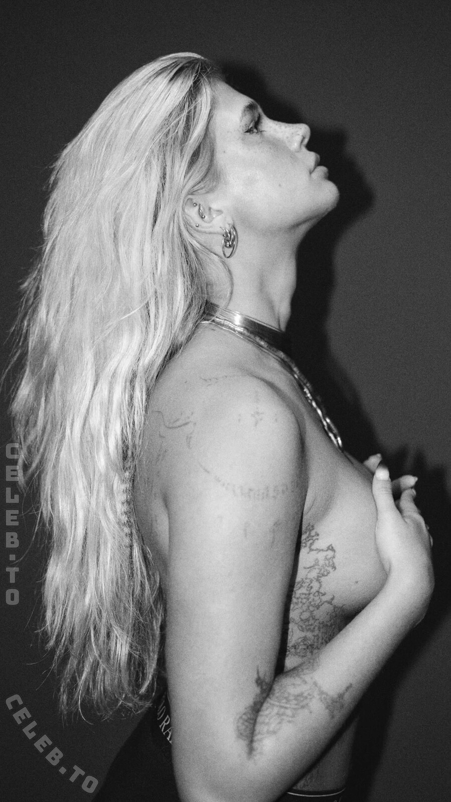 Lavinia Yakira nude photo 12