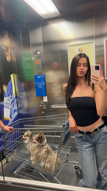 Lea Elui nude photo 7