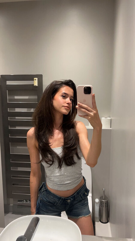 Lea Elui nude photo 10
