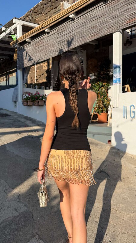 Lea Elui nude photo 10