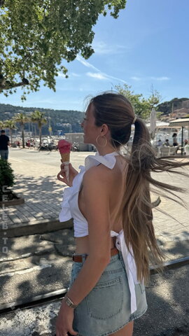 Lea Katharina Maria nude photo 300