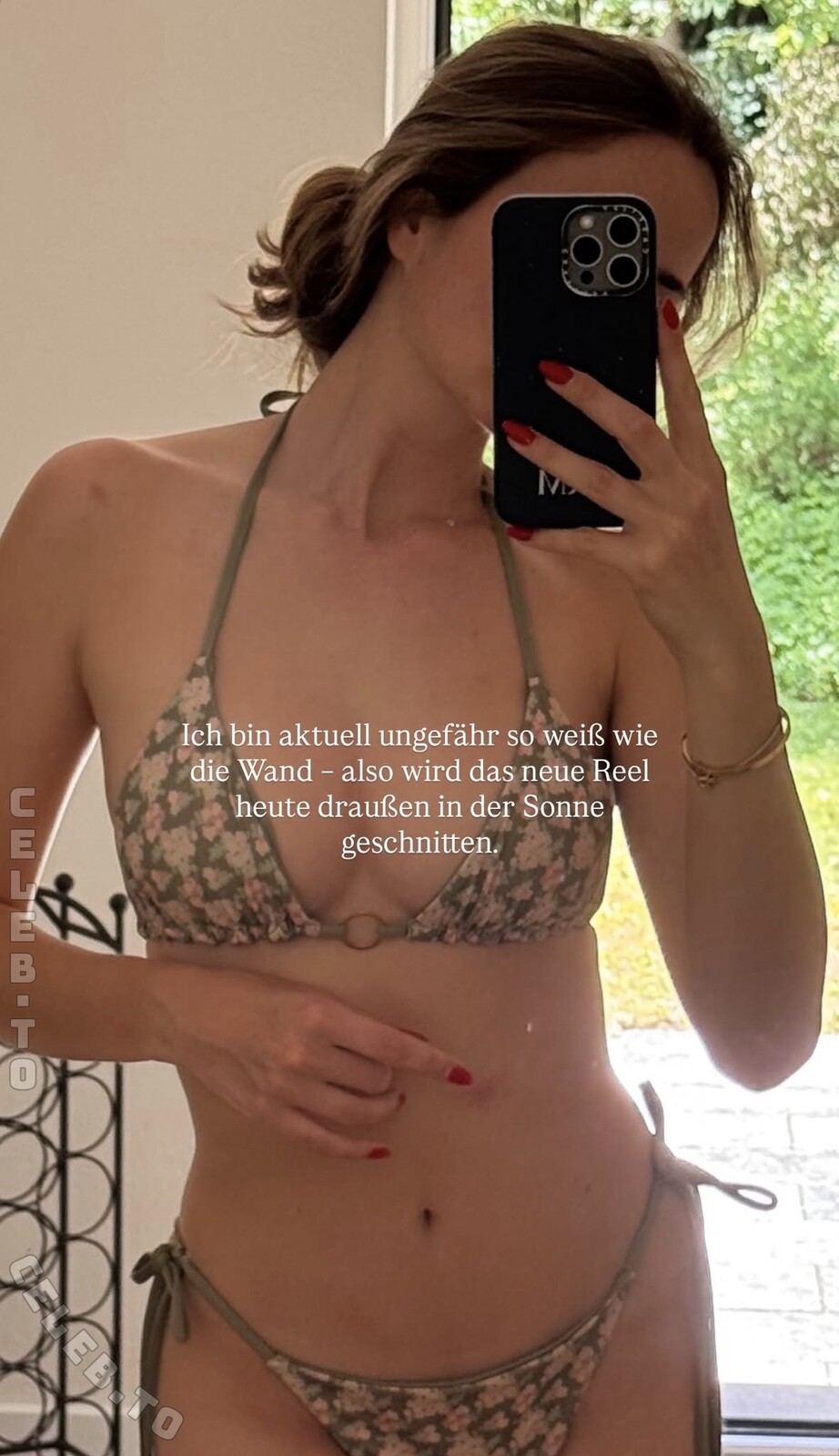Lea Katharina Maria nude photo 1