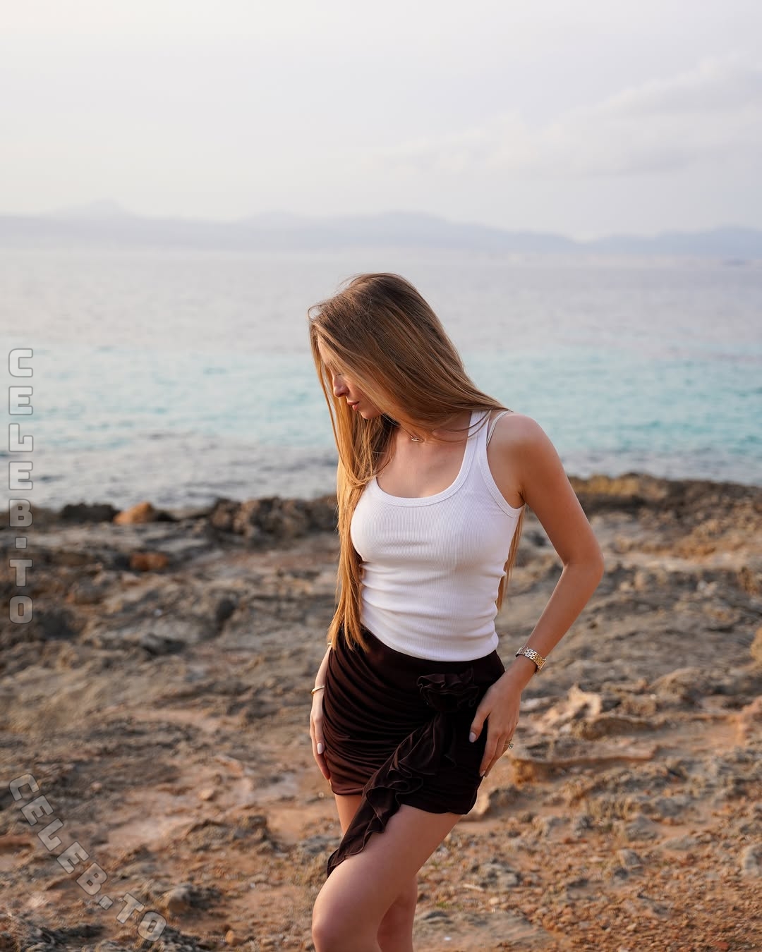 Lea Katharina Maria nude photo 7
