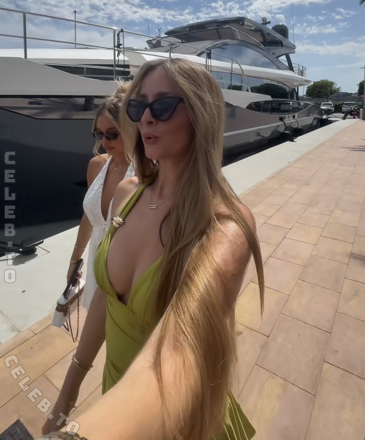 Lea Katharina Maria nude photo 1
