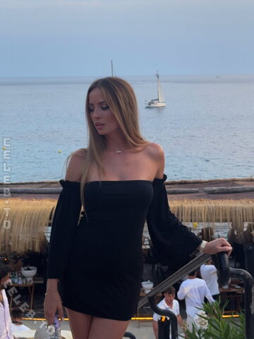 Lea Katharina Maria Fresh (8 photos)