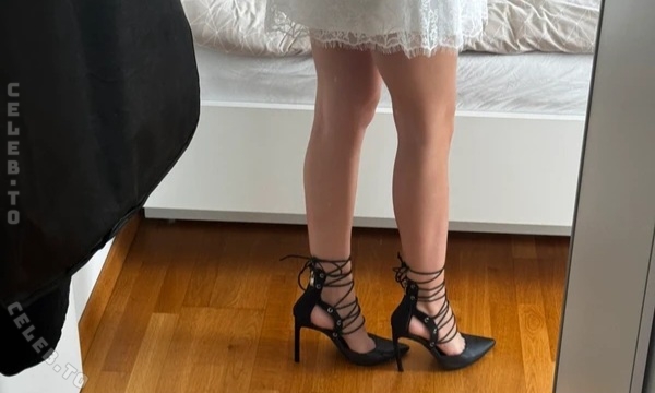 Lea Katharina Maria nude photo 3