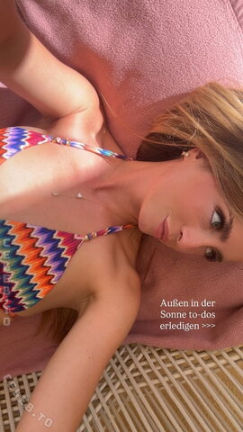 Lea Katharina Maria New (1 photo)