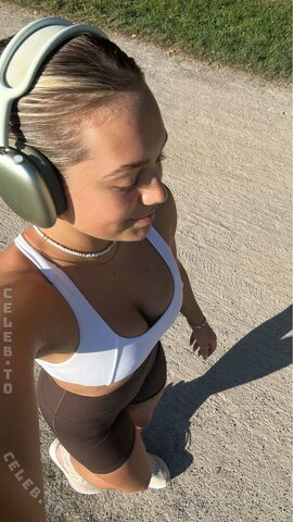 Lea Keller nude photo 48