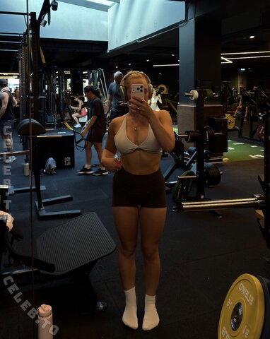 Lea Keller – Gym picture from 28.06