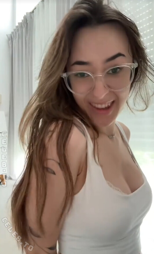 Lea Klein nude photo 15