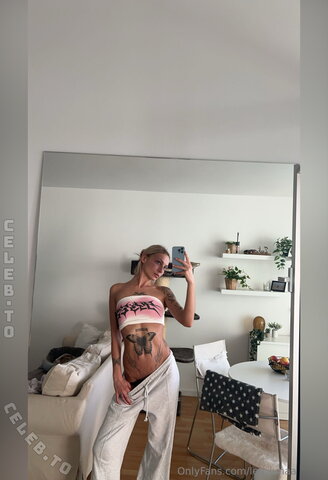 Lea Luna nude photo 12