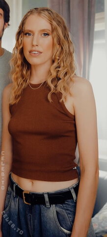 Lea-Marie Becker photo 4