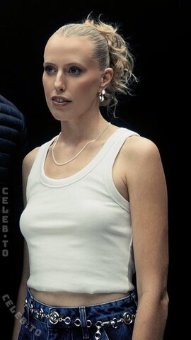 Lea-Marie Becker photo 5